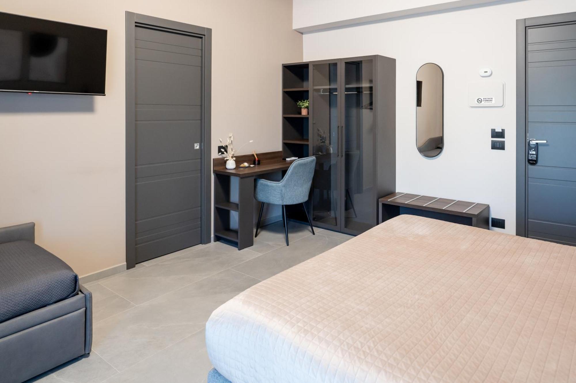 Mia Rooms B&B 밀라초 외부 사진