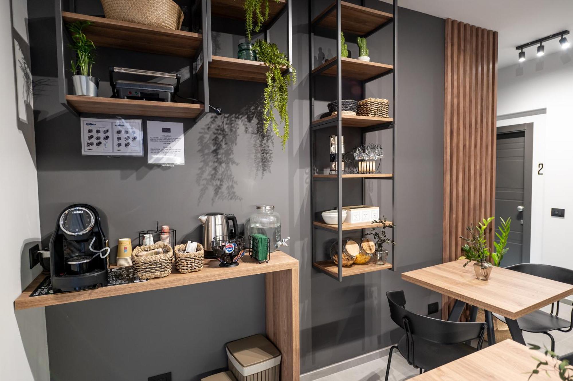 Mia Rooms B&B 밀라초 외부 사진