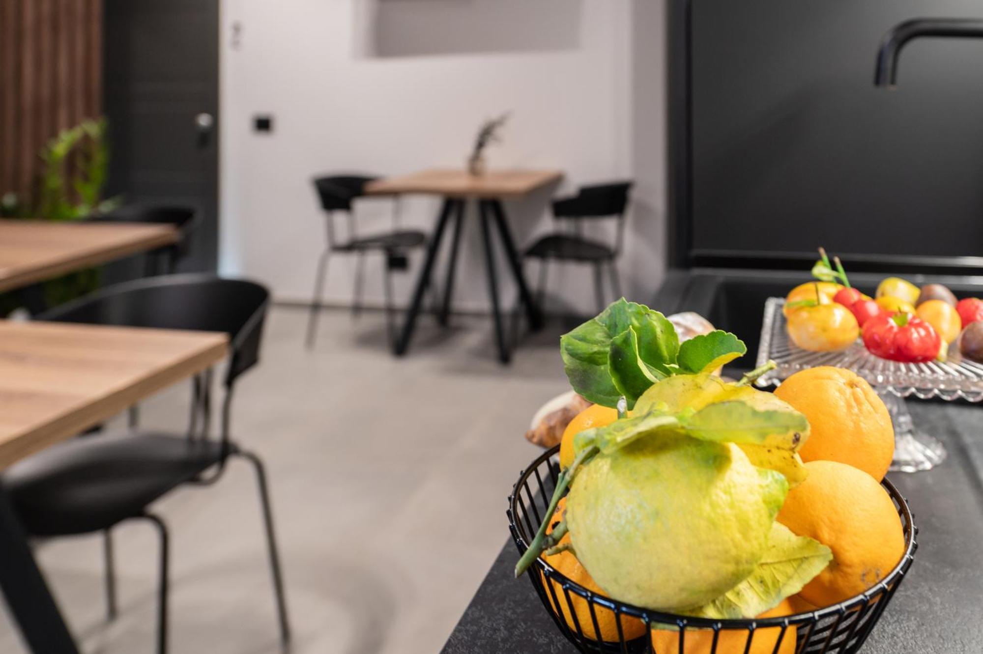 Mia Rooms B&B 밀라초 외부 사진